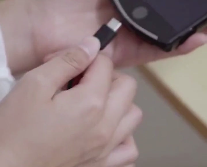 Mini batterie externe portable avec écran numérique effet miroir